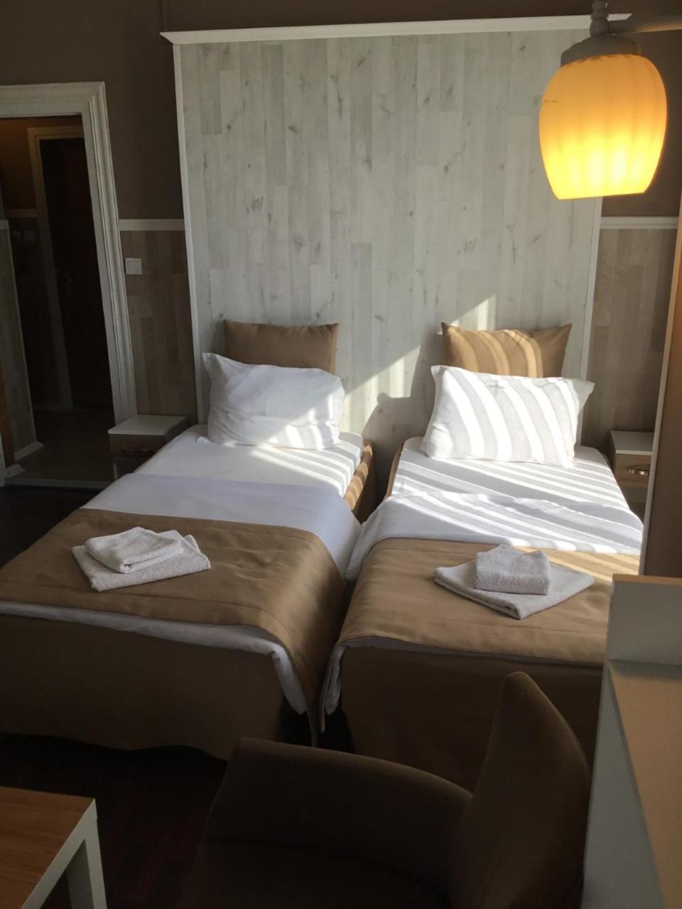 Akman Hotel คูซาดาซี ภายนอก รูปภาพ