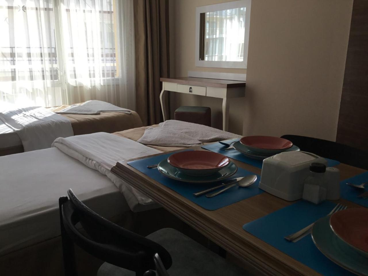 Akman Hotel คูซาดาซี ภายนอก รูปภาพ